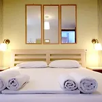 Apartment Nefeli Seaside Elegant Near The Polychrono
