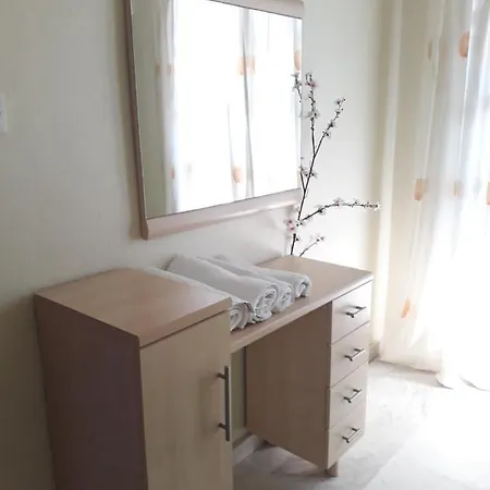 Nefeli Seaside Apartment