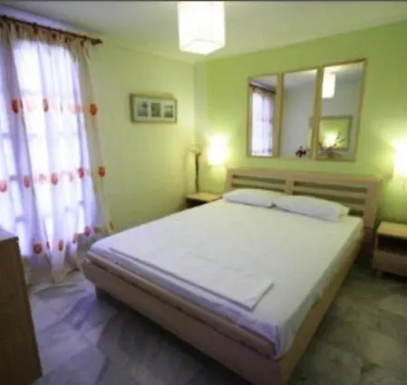 Nefeli Seaside Apartment