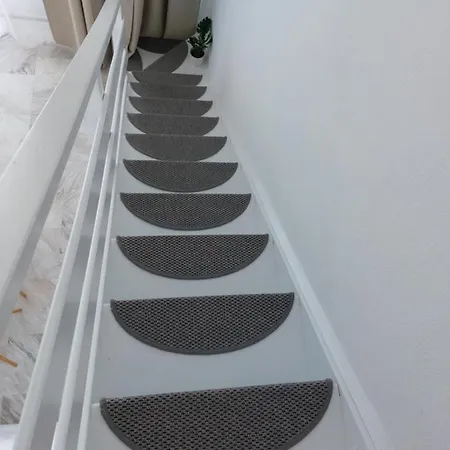 Nefeli Seaside Apartmán *