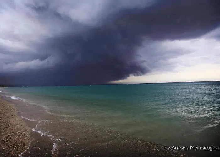 Nefeli Seaside Elegant Near The * Polychrono